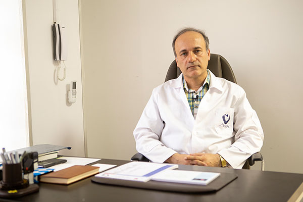 دکتر احمد وصال