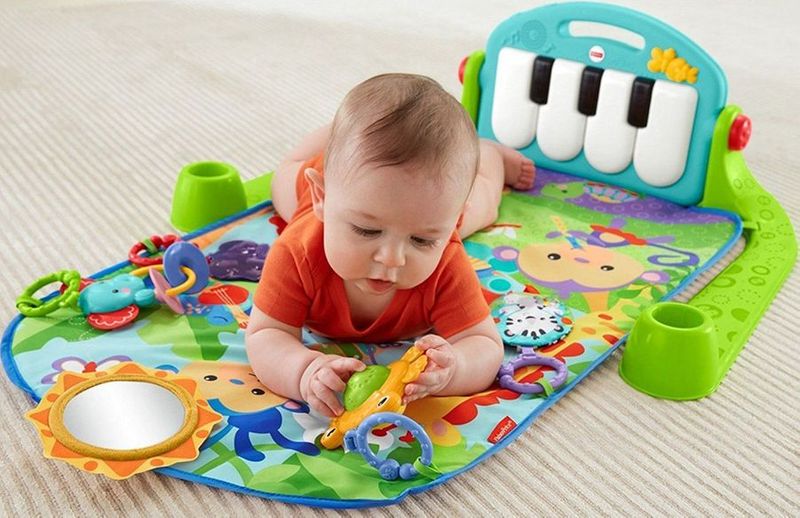 اسباب بازی نوزاد 1