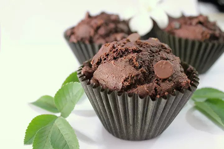 کاپ کیک خوشمزه براونی شکلاتی
