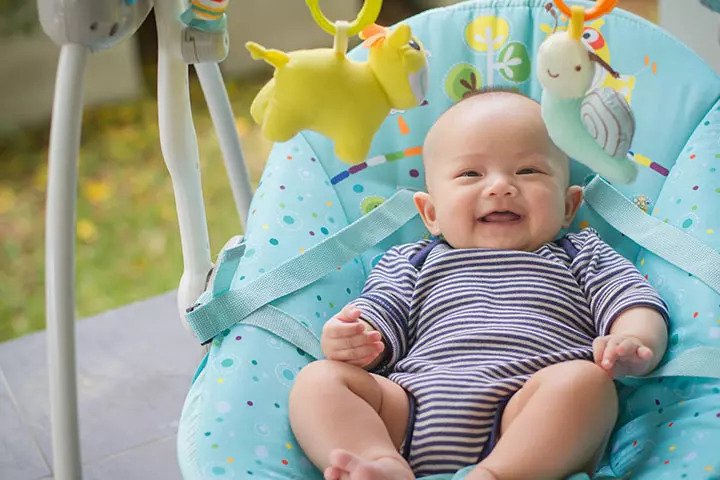 گهواره یا روروئک ، هدیه برای نوزاد